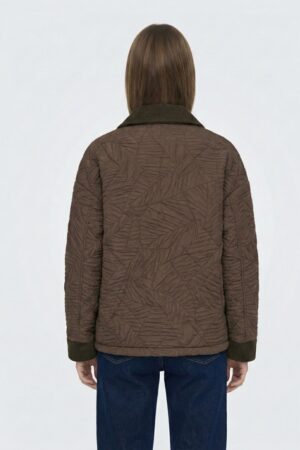 Büyük 4cb8dede-a5ac-4161-8535-95f106e07965